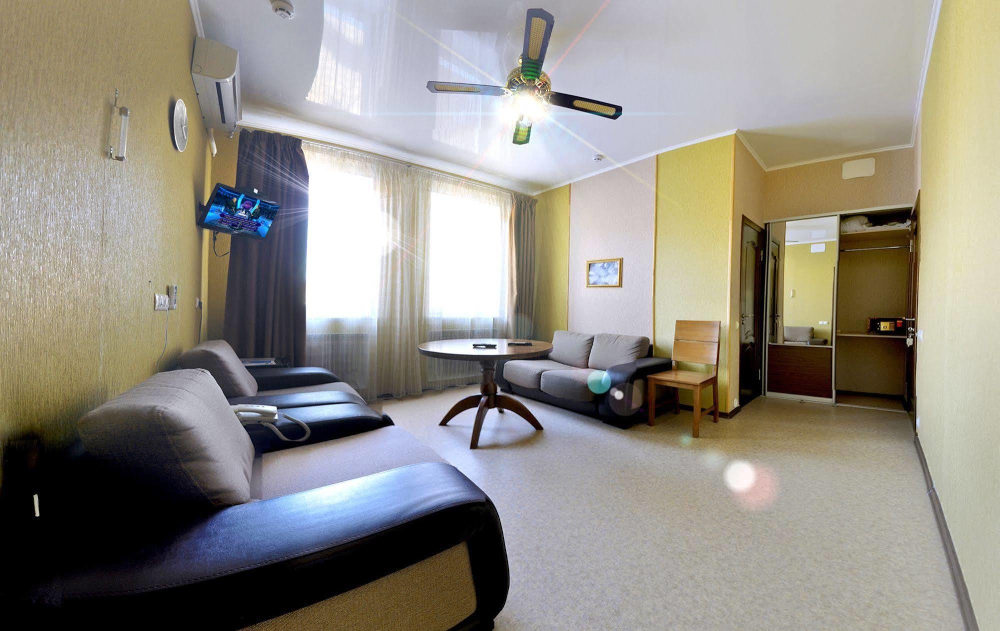 Hotel An-2 Κχαρκίβ Εξωτερικό φωτογραφία